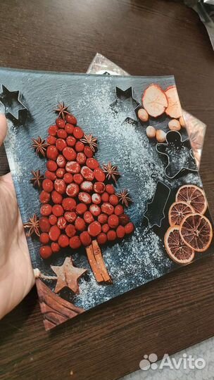 Сервировочное стеклянное блюдо +салфетки в подарок