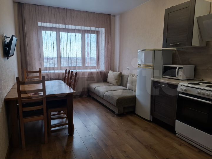 2-к. квартира, 64 м², 14/16 эт.