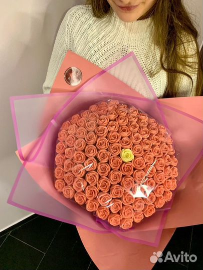 Шоколад ручной работы Клубника Букеты Торты