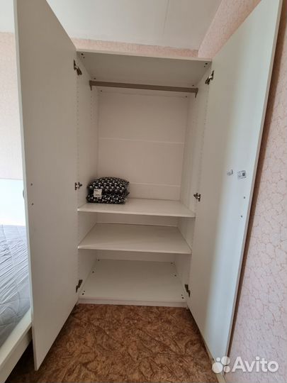 Шкаф платяной Икеа