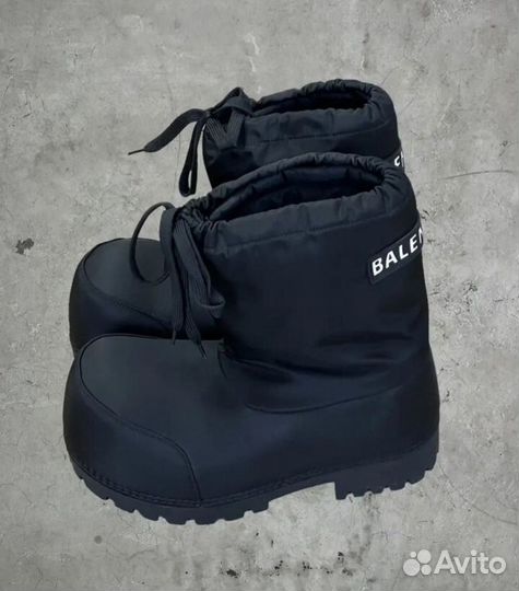 Balenciaga alaska boots