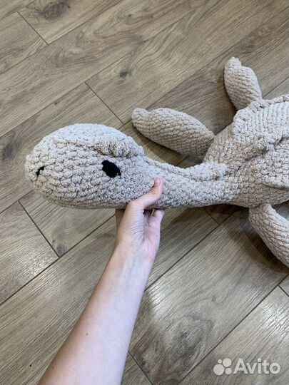 Вязаная игрушка несси