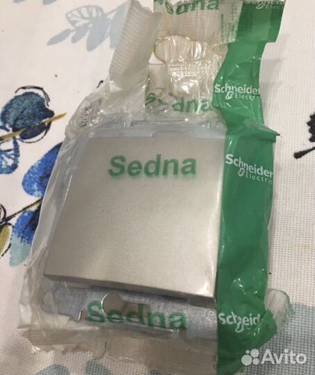 Выключатель. Schneider Electric sedna