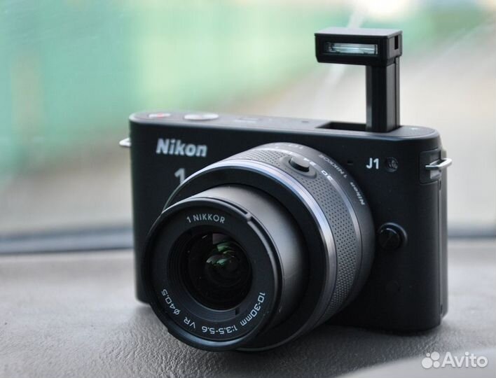 Nikon 1 j1