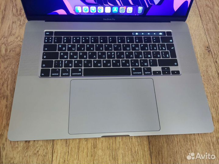 Apple Macbook Pro 16 i9 16 gb 1000 5500m 4 gb Рст