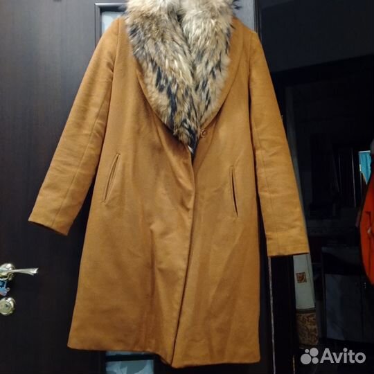 Пальто женское зимнее 46 48