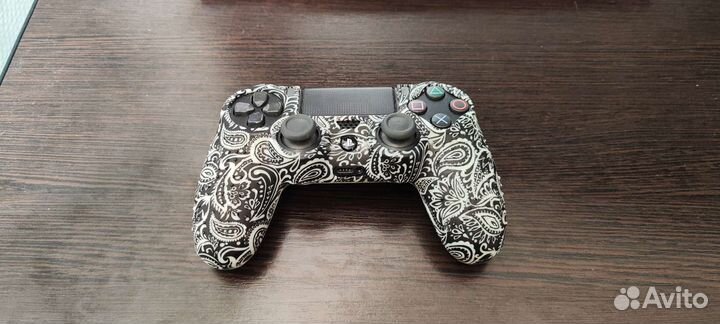 Геймпад dualshock 4