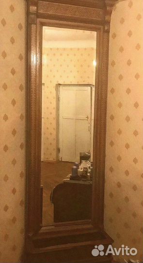 Антикварное напольное зеркало