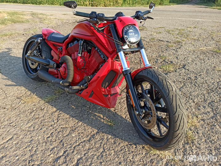 Harley-Davidson -V-Rod