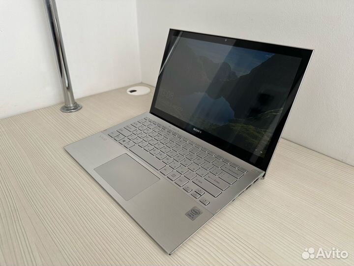 Ультрабук Sony Vaio Intel i5, SSD, FullHD, IPS