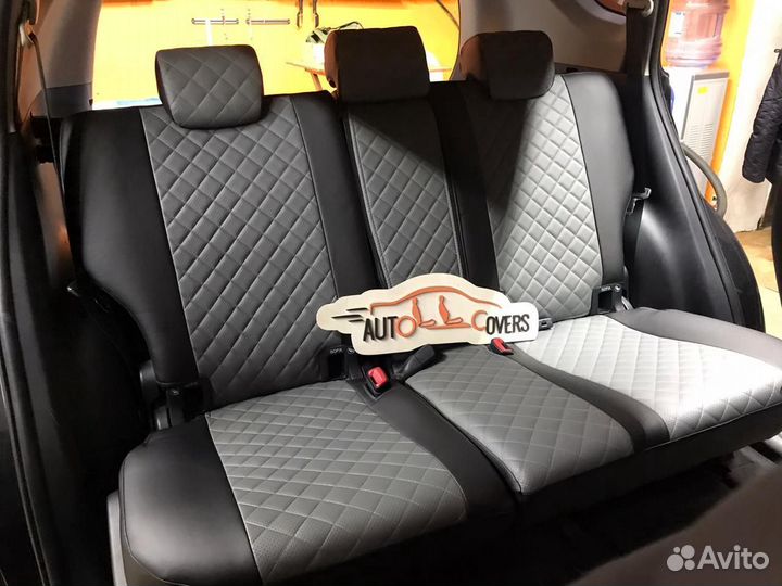 Чехлы на Тойота Рав 4 из Экокожи Ромб Автопилот