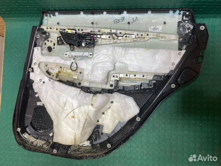 Обшивка двери задней левой Infiniti QX50 II (2017—2024)