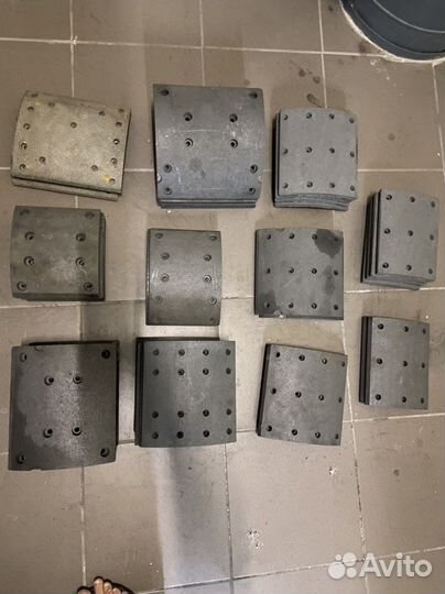 Накладки колодки на грузовик