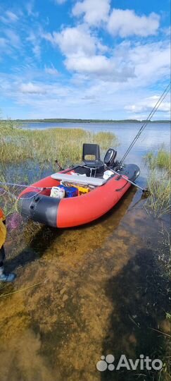 Лодка Gladiator с мотором Mercury 5 л.с. 2 такта