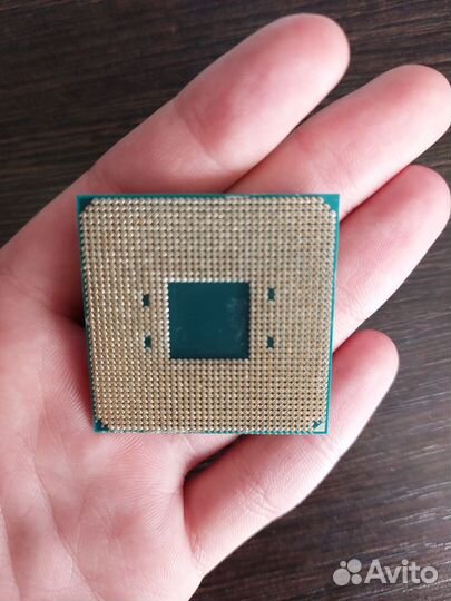 Процессор AMD Ryzen 7 2700X