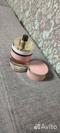 Парфюмерная вода женская