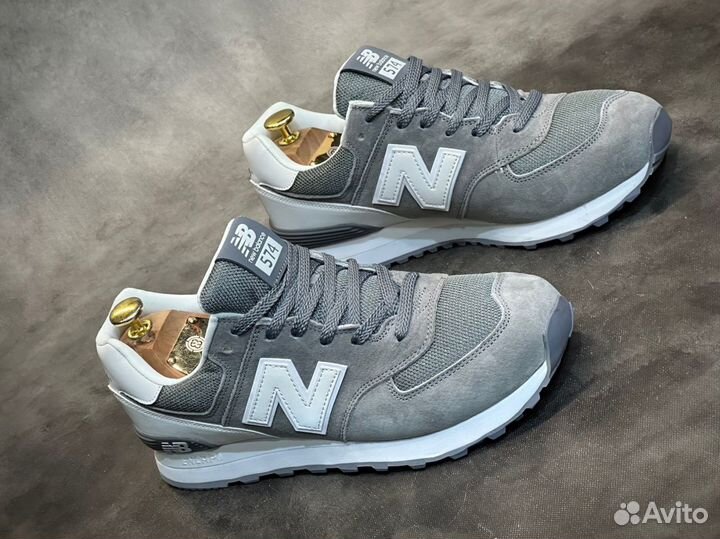 Современные кроссовки New Balance 574