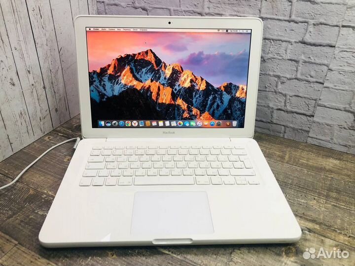 Apple MacBook Air 13 2010