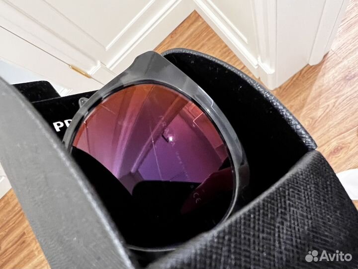 Солнечные очки Prada оригинал