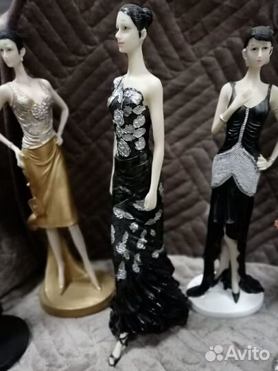 Статуэтка балерина и модель на подиуме