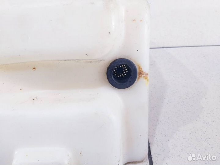 Бачок омывателя Форд