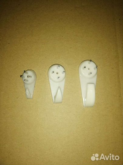 Крючок для подвеса картин