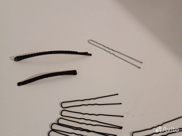 Заколки в кулю, невидимки, бублик