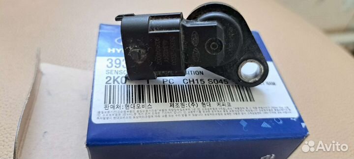 Датчик распредвала kia 39350 2B030