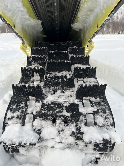 BRP SKI-DOO summit T3