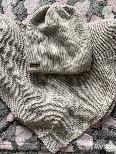 Комплект шапка и шарф женские