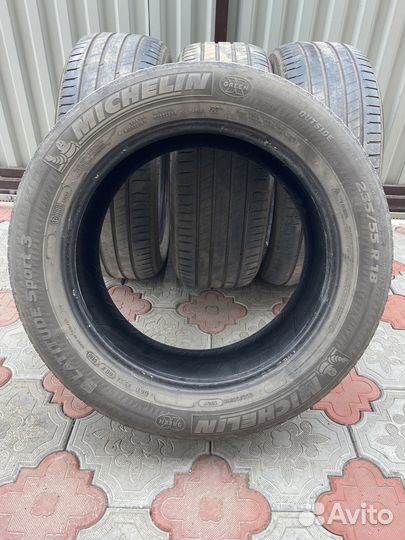 Michelin Latitude Sport 3 235/55 R18