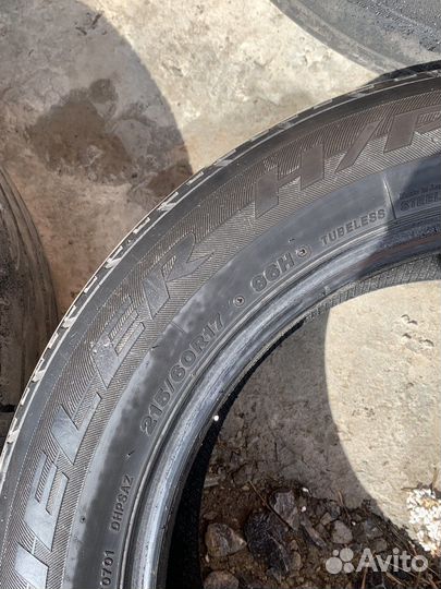 Bridgestone Dueler H/P Sport 215/60 R17