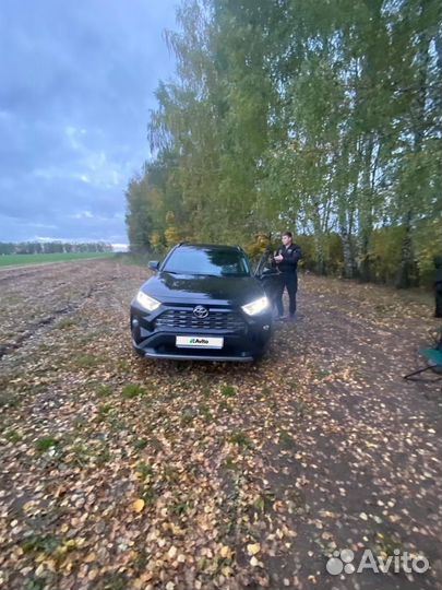 Toyota RAV4 2.0 CVT, 2021, 20 000 км