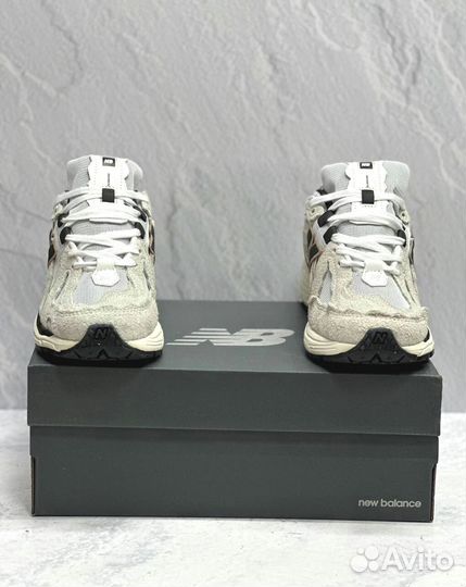 Кроссовки New Balance 1906