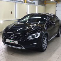 Volvo S60 Cross Country 2.0 AT, 2017, 155 000 км, с пробегом, цена 2 315 000 руб.