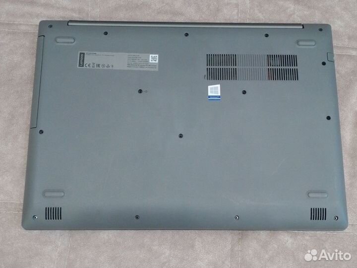 Ноутбук lenovo