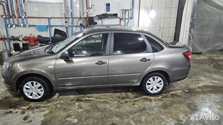 LADA Granta 1.6 МТ, 2020, 85 000 км