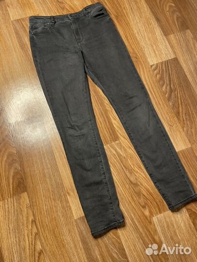 Джинсы Armani exchange