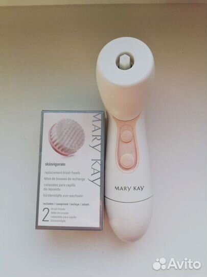 Щёточка для умывания лица Mary kay
