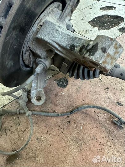 Кулак поворотный передний левый Hyundai I30 GD 1.6