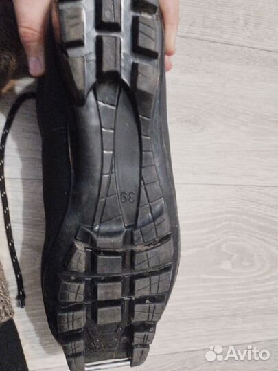 Лыжные ботинки