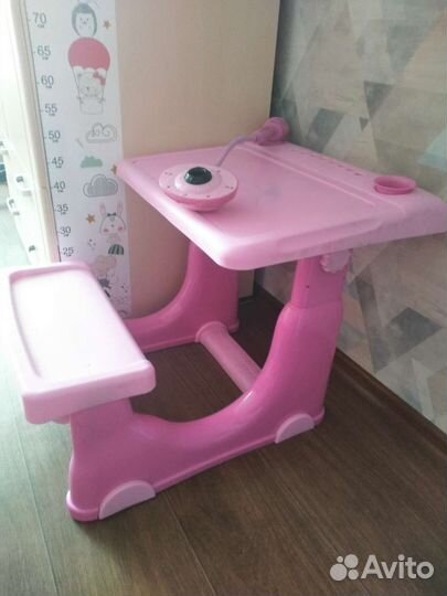 Детский стол парта