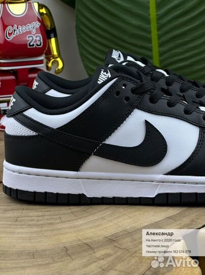 Nike dunk low white black