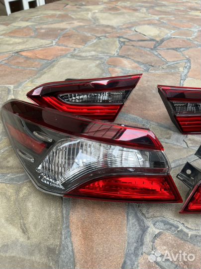 Задние фары camry 70