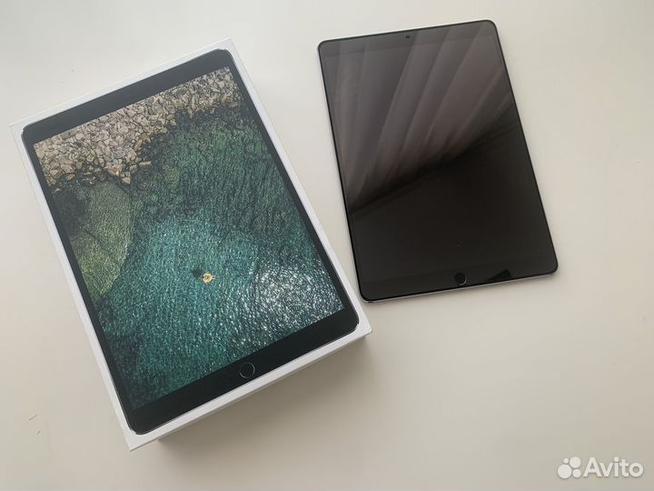 iPad Pro (10,5 дюйма) Wi-Fi+Cellular