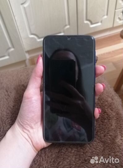 Samsung Galaxy A10, 2/32 ГБ