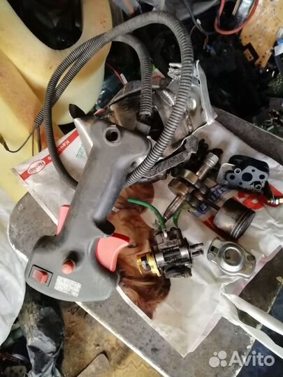 От бензокосы