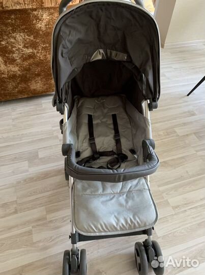 Коляска-трость