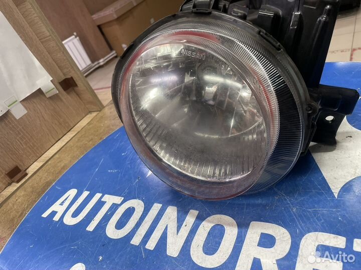 Фара правая Nissan Juke 260101KL0A