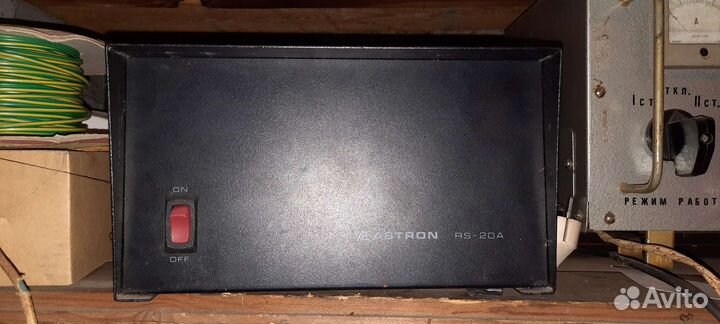 Трансформаторный блок питания 12В. Astron rs-20a